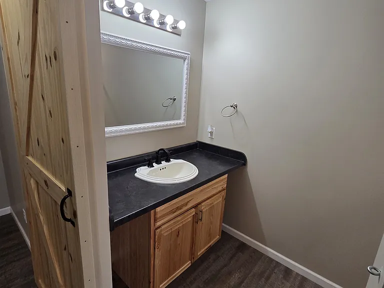 811 N 9th St #1 — Photo 5