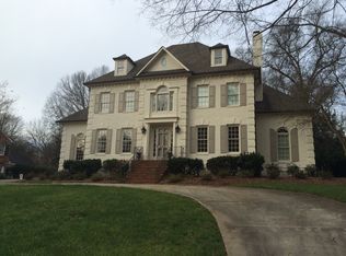 4008 Foxcroft Rd, Charlotte, NC 28211