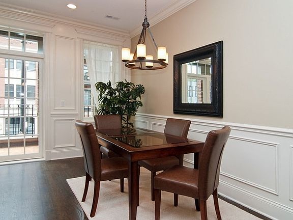 5th image of 2517 N Halsted St