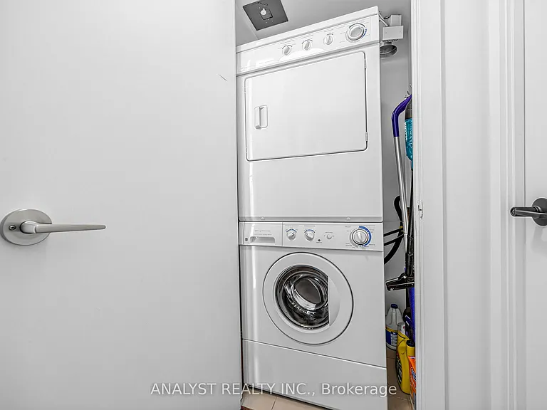 260 Sackville St #504 — Photo 18