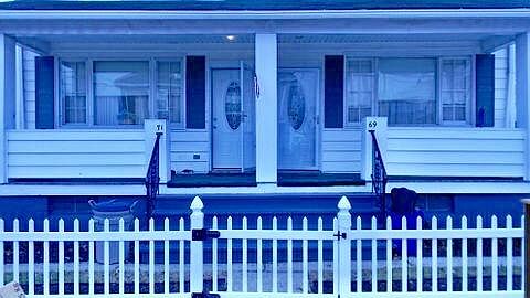 Double Block Home