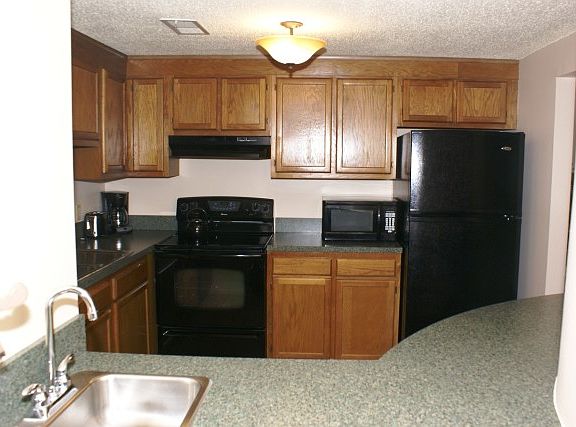 5th image of 2223 Sugar Top Dr