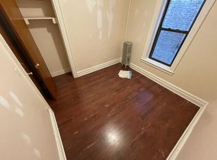61-20 Woodbine St, Ridgewood, NY 11385
