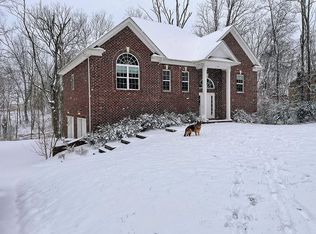 104 Highland Rim Dr, Columbia, TN 38401