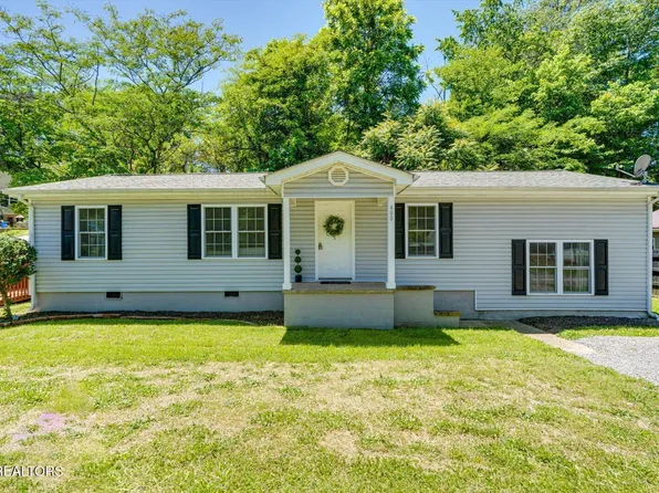 400 N G St, Lenoir City, TN 37771