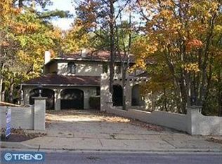 67 Woodstone Dr, Voorhees, NJ 08043