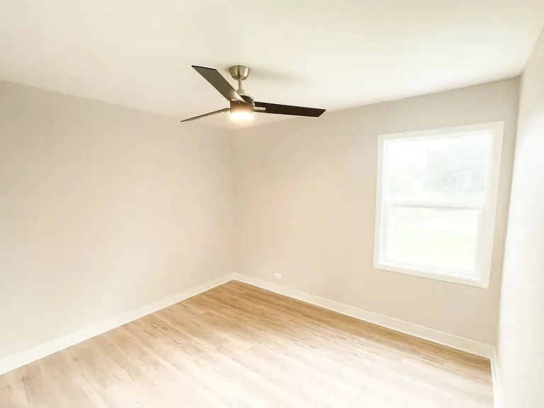 508 S New Madrid St — Photo 9