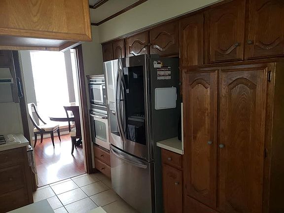 5th image of 1421 Cobblestone Dr