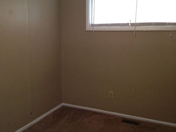 5th image of 5205 Fortman Dr