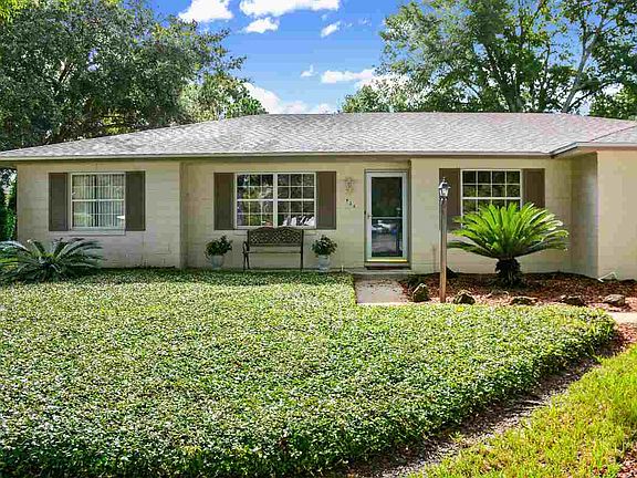 2nd image of 426 Domenico Cir