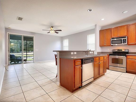 4th image of 172 Pine Arbor Cir