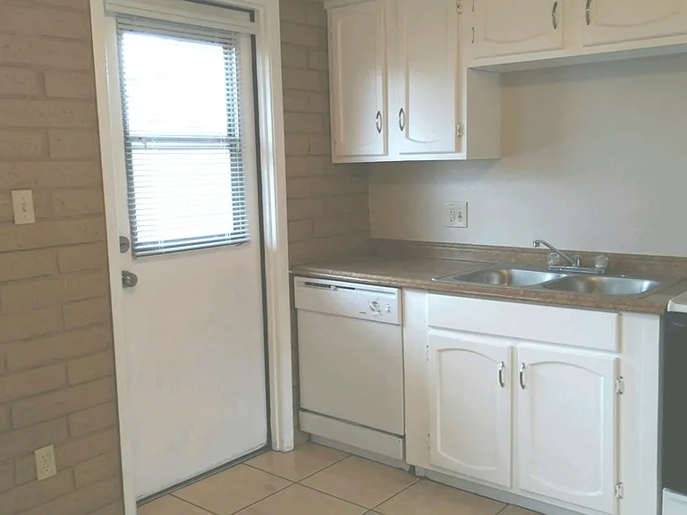 18041 N 40th Pl #3 — Photo 36