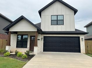 3203 SW Hillstone Ave, Bentonville, AR 72712
