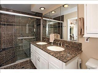 5th image of 24620 Eilat St
