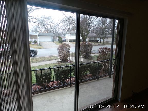 3rd image of 609 N Carroll Pkwy APT 103
