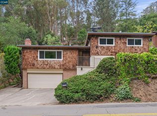 6333 Thornhill Dr, Oakland, CA 94611