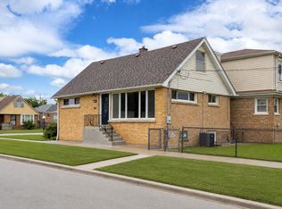 9700 S Princeton Ave, Chicago, IL 60628