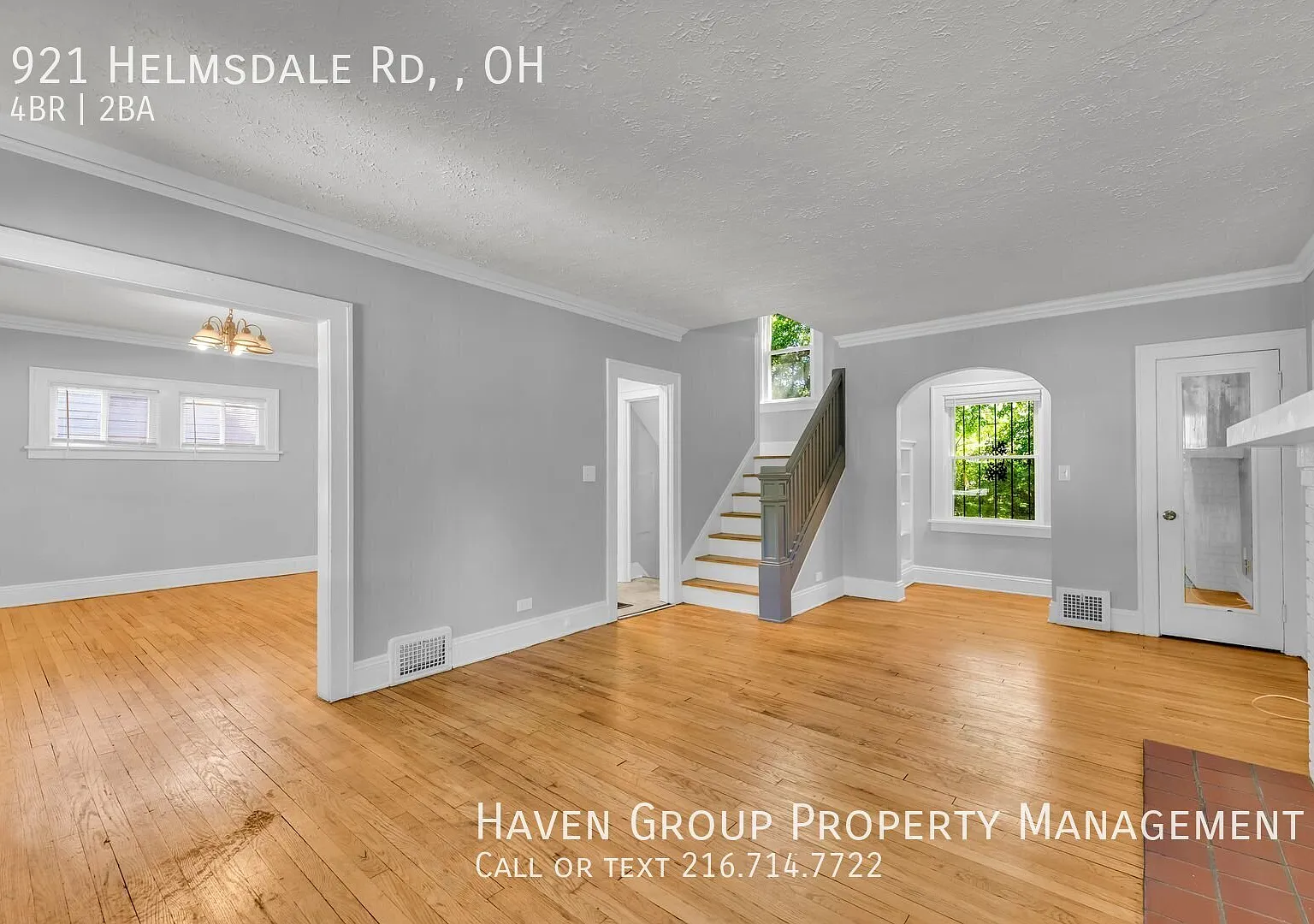 921 Helmsdale Rd, Cleveland Heights, OH 44112- Spacious 4-bed 2-bath single-family home! — Photo 3