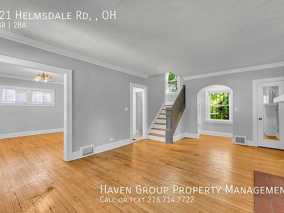 3rd image of 921 Helmsdale Rd
