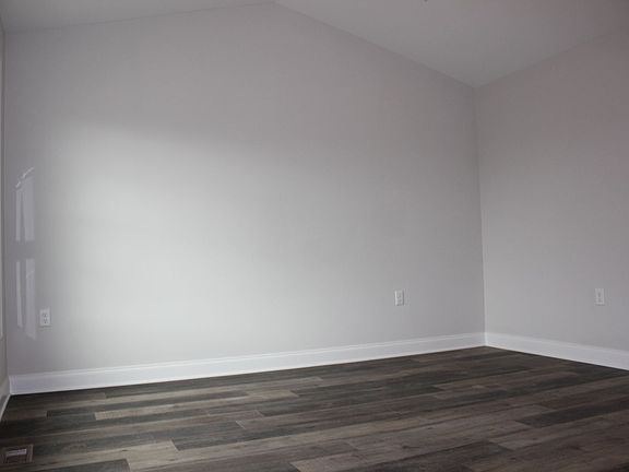 3rd image of 1107 Harvest Ct