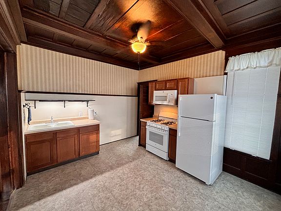 5th image of 603 E Mulberry St #1/2