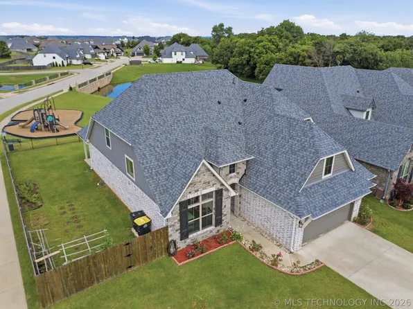 12598 S 6th St, Jenks, OK 74037