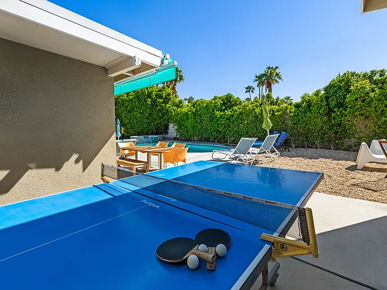 2197 E Belding Dr — Photo 40