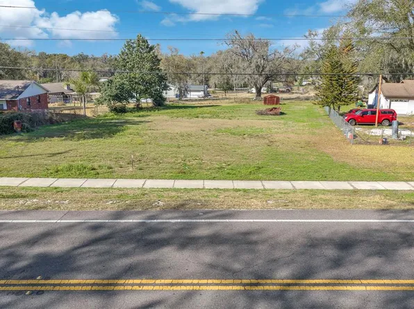 13520 E 92nd Hwy, Dover, FL 33527