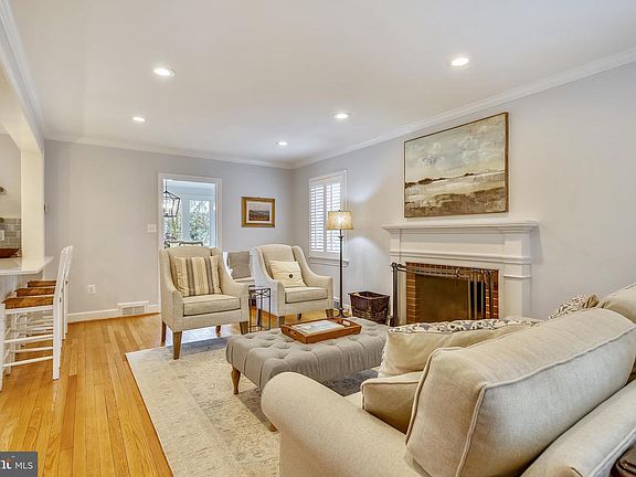 5th image of 1831 N Powhatan St