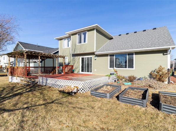 920 15th St SE, Altoona, IA 50009