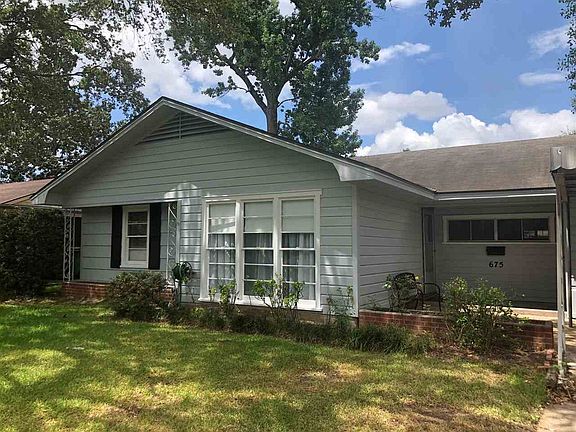 2nd image of 675 Peyton Dr