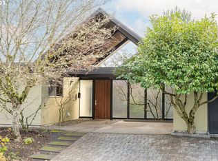 2720 NW Forest Ave, Beaverton, OR 97006