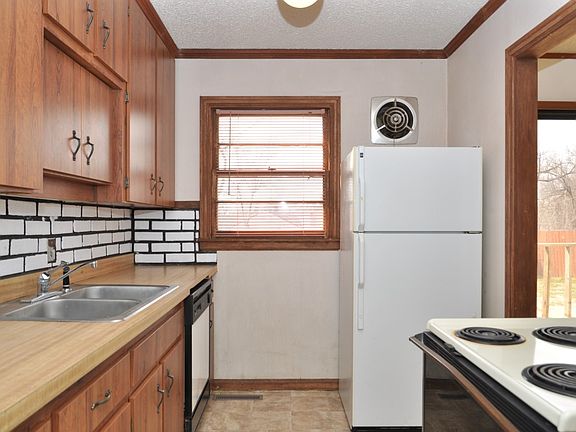 aaa kitchen 2 (Medium) - Copy_03252014