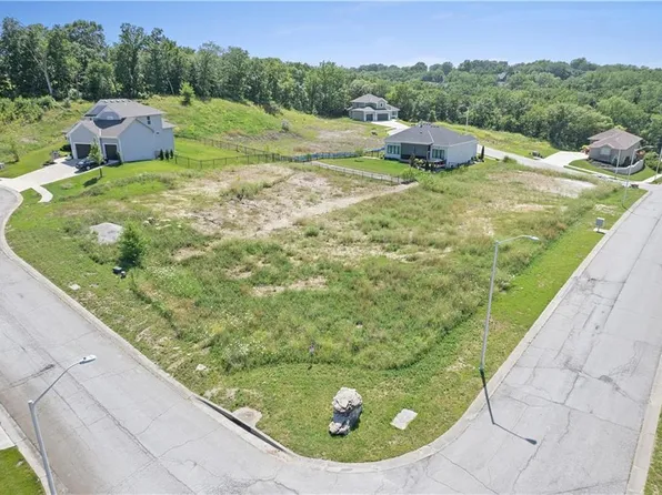 12200 Grand Ave, Kansas City, MO 64145