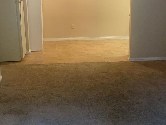 living room entry to kitchen