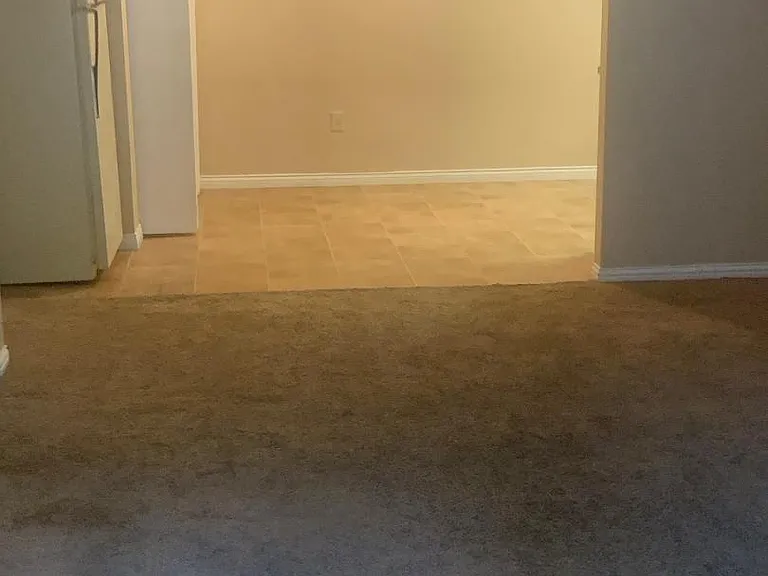 living room entry to kitchen