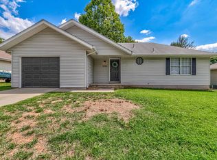 5704 S Dayton Ave, Springfield, MO 65810