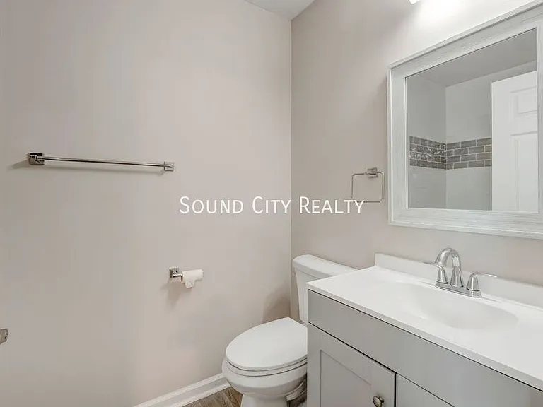602 Alison Ct — Photo 9
