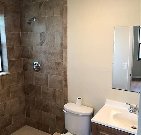 5th image of 3697 Coral Springs Dr