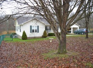 892 Norris Rd, Clarkrange, TN 38553