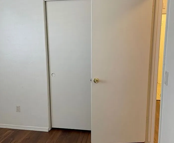 2057 W Silver Meadow Pl — Photo 12