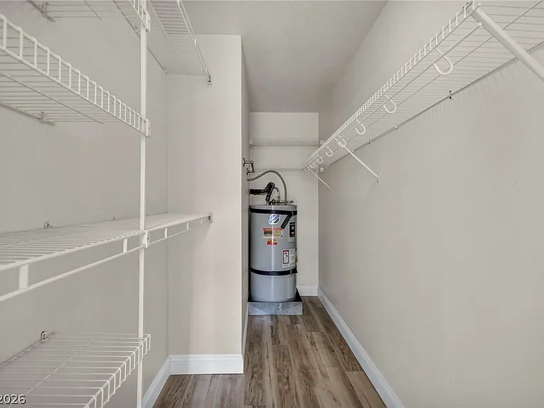5118 S Jones Blvd #206 — Photo 15