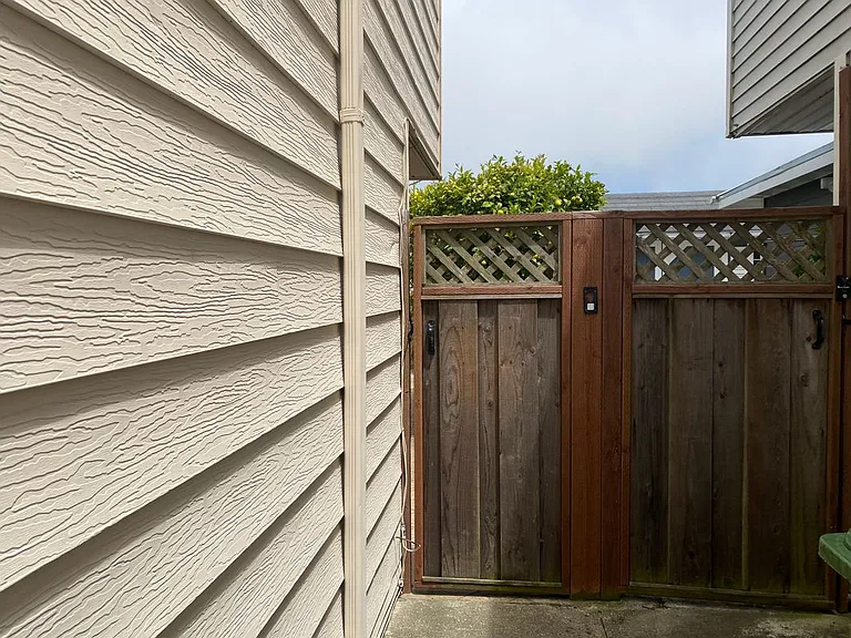 81 Camelot Ct #IN LAW — Photo 26
