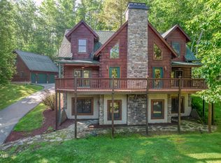 503 Bankers Bnd, Mountain City, TN 37683