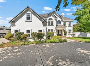 893 Salem St, Vista, CA 92084