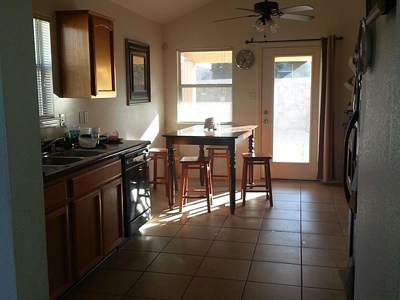 3rd image of 3316 Garden Point Dr