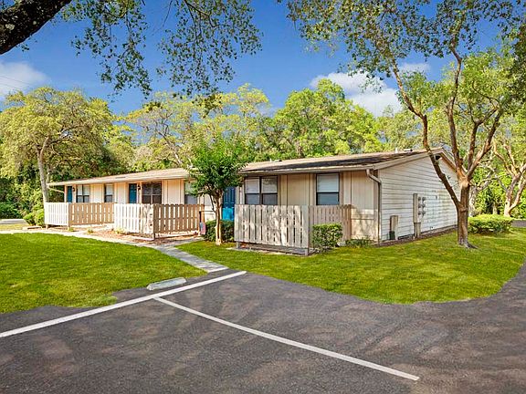 5th image of 2317 S Volusia Ave APT 22