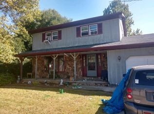 3904 Farmdale Dr, Valparaiso, IN 46383