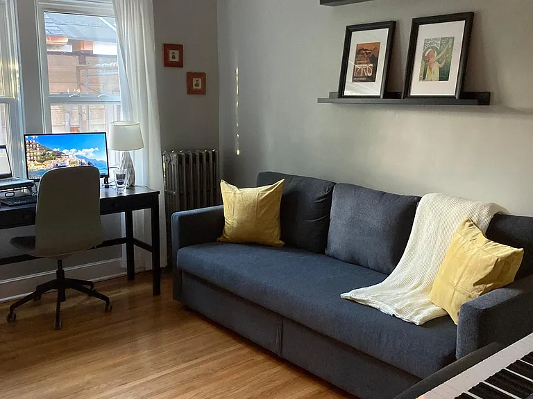 2521 Garfield Ave #202 — Photo 5