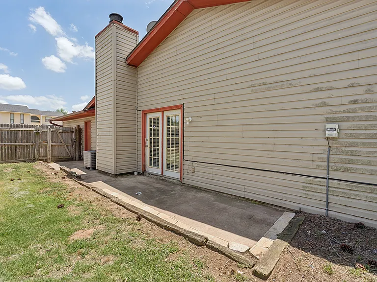 2700 E Shoreridge Ave #2700 — Photo 36